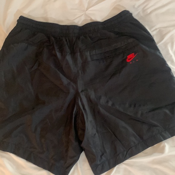 Men’s Nike Air Jordan Shorts - Picture 4 of 7